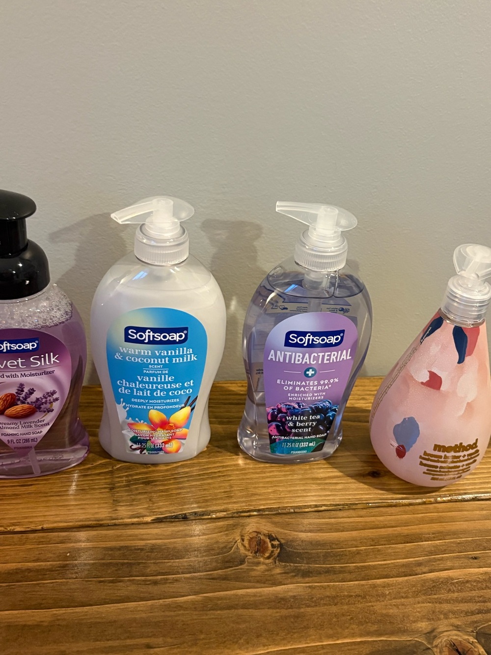Softsoap Handsoap Bundle - Picture 3 of 3